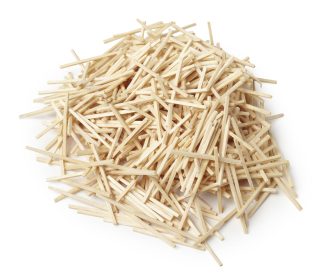 Trästickor 2x50mm, c:a 5 000 st_fp.