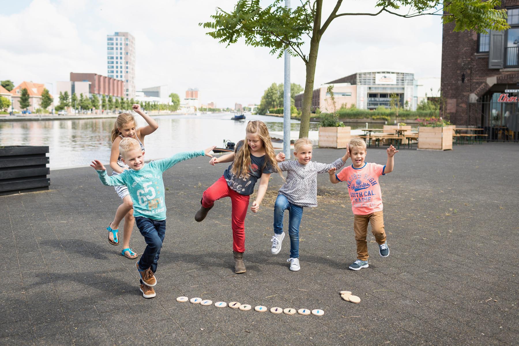 Rörelsespel, Moves - Bild 2