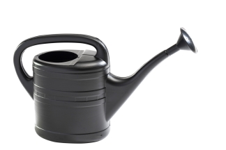 Vattenkanna 5 l, svart återvunnen plast